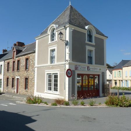 Beausejour Hotel Sainte-Suzanne  Buitenkant foto